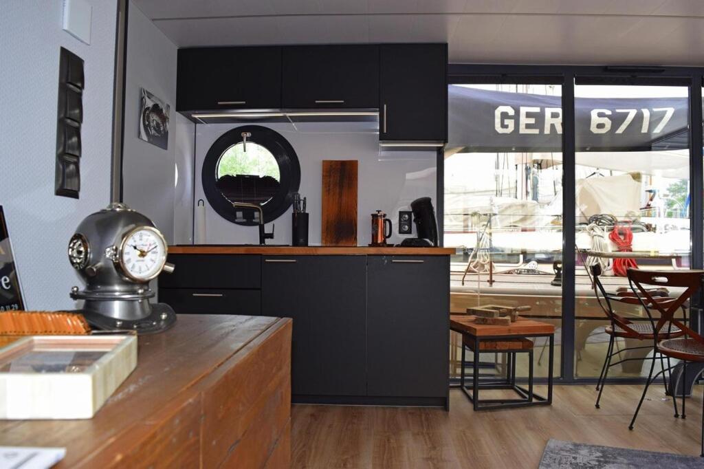 Hotel Hausboot Lina In Flensburg Zewnętrze zdjęcie