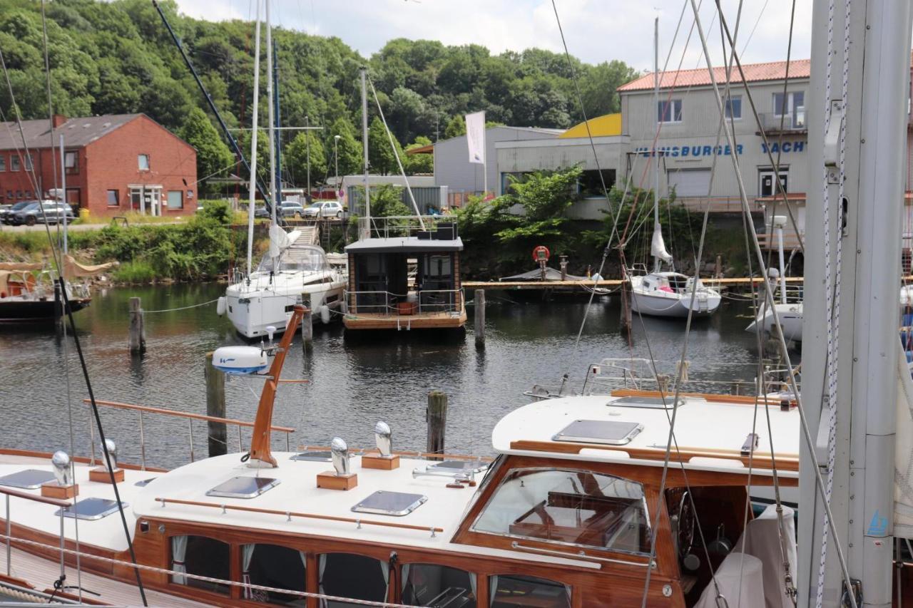 Hotel Hausboot Lina In Flensburg Zewnętrze zdjęcie