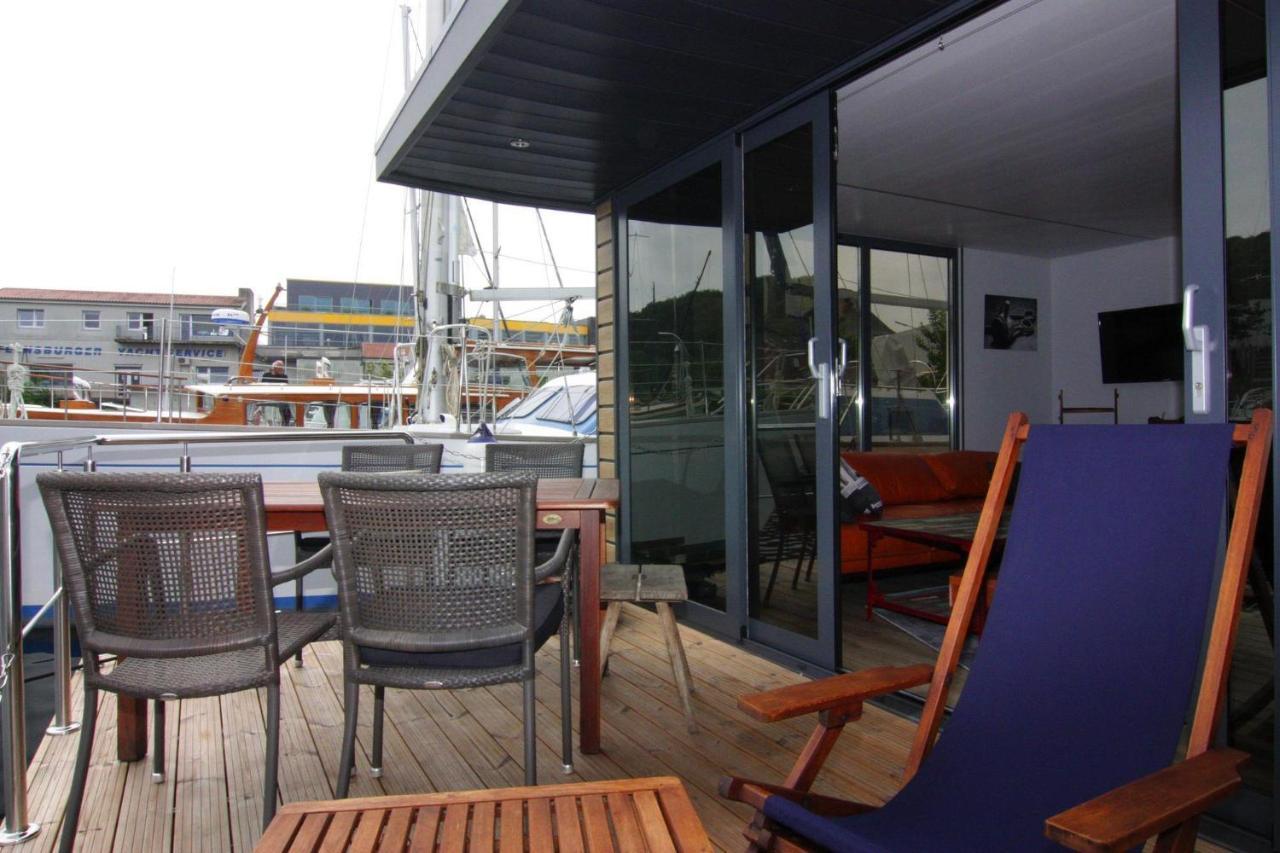 Hotel Hausboot Lina In Flensburg Zewnętrze zdjęcie
