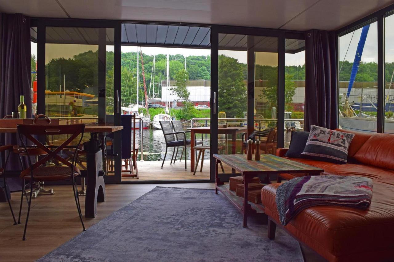 Hotel Hausboot Lina In Flensburg Zewnętrze zdjęcie
